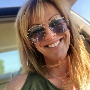 Meet your Posher, Jodi